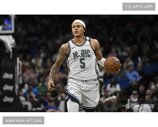 保罗·班切罗内线背打效率提升 拉开锋线得分空间