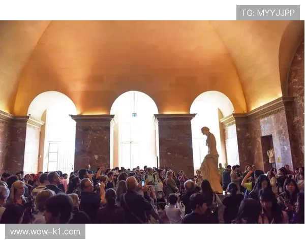 维纳斯这日常好像明星，场上拼命，私下钱包厚得让人怀疑人生